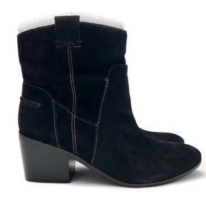 Vince Camuto Ankle Boots Black Suede Western Style Block Heel Maves Size 10.5